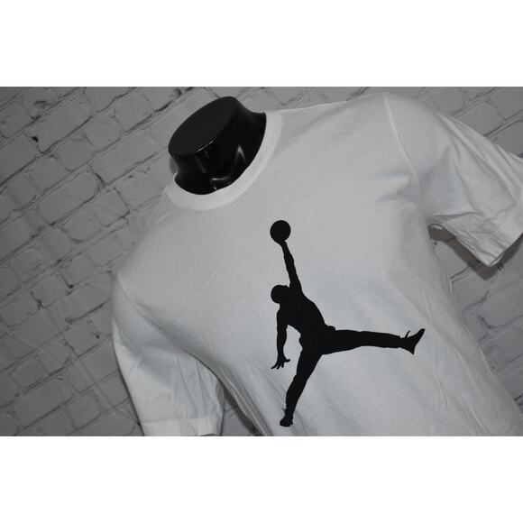 Nike Other - Nike T-Shirt Mens Size Large Michael Air Jordan Basketball Gym Athletic White